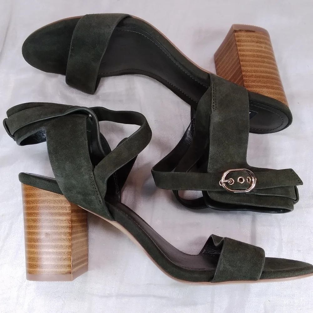 White House Black Market Marlo Olive Suede SANDALS Womens Size 6.5M Chunky Heels - Picture 4 of 12